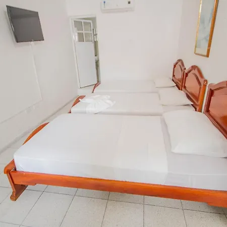 Ibatama Hotel 3*